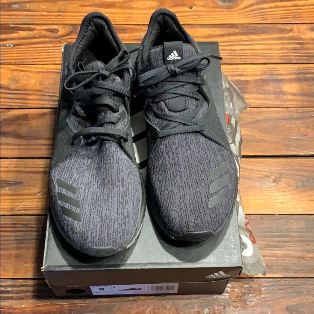 Adidas Edge Luxe 2